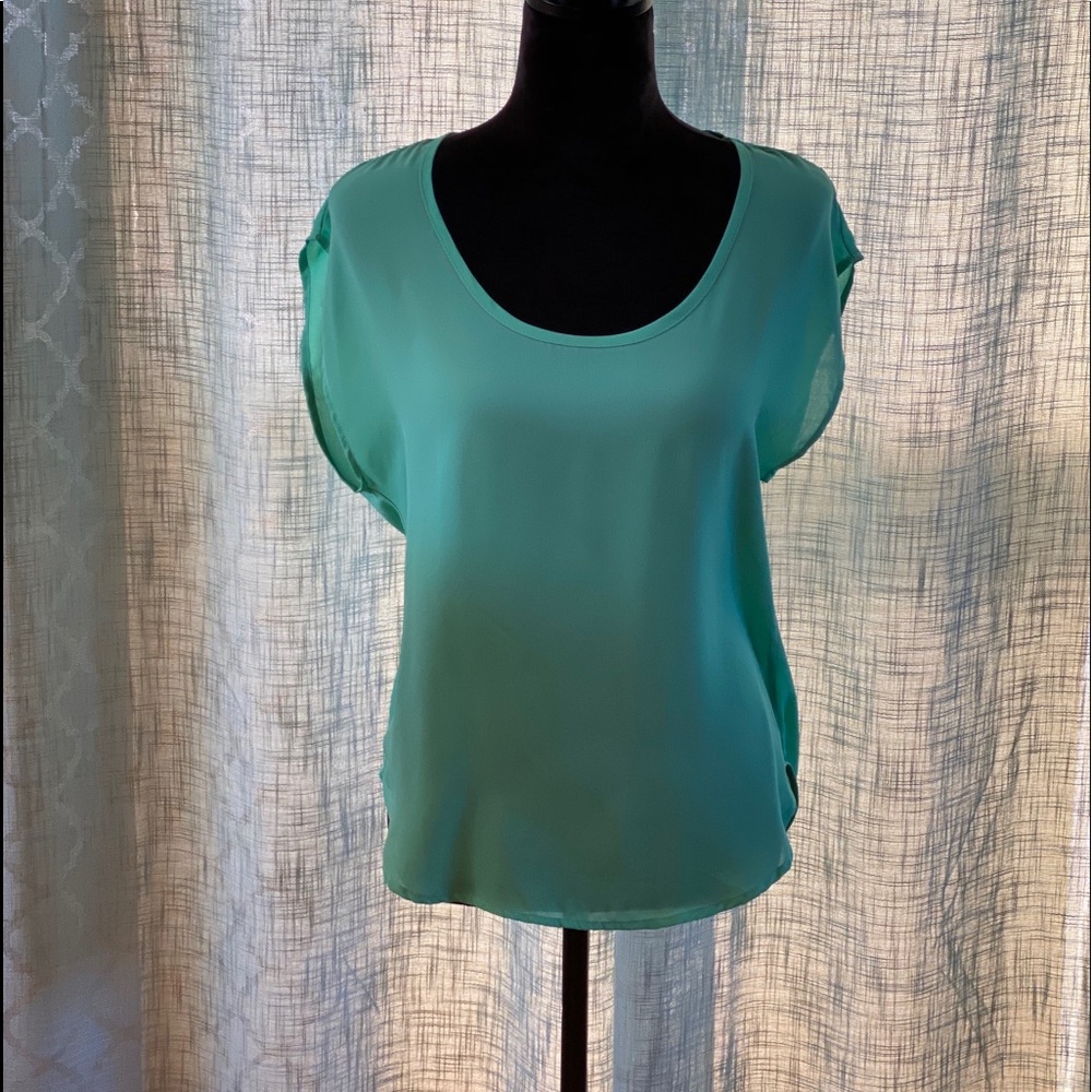 POETRY LIGHTWEIGHT GREEN TOP (S)